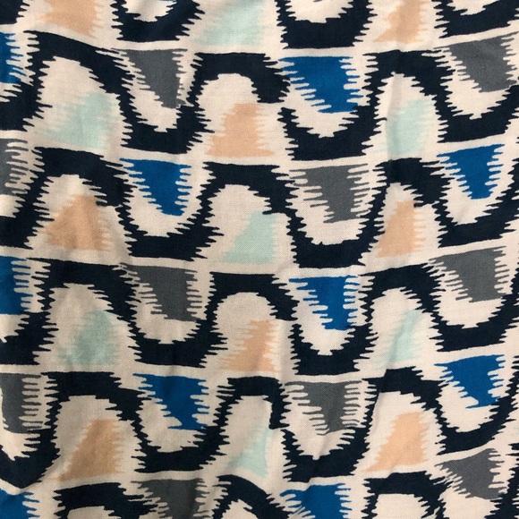 FINAL SALE! Two by Vince Camuto blouse 3X - Picture 4 of 5